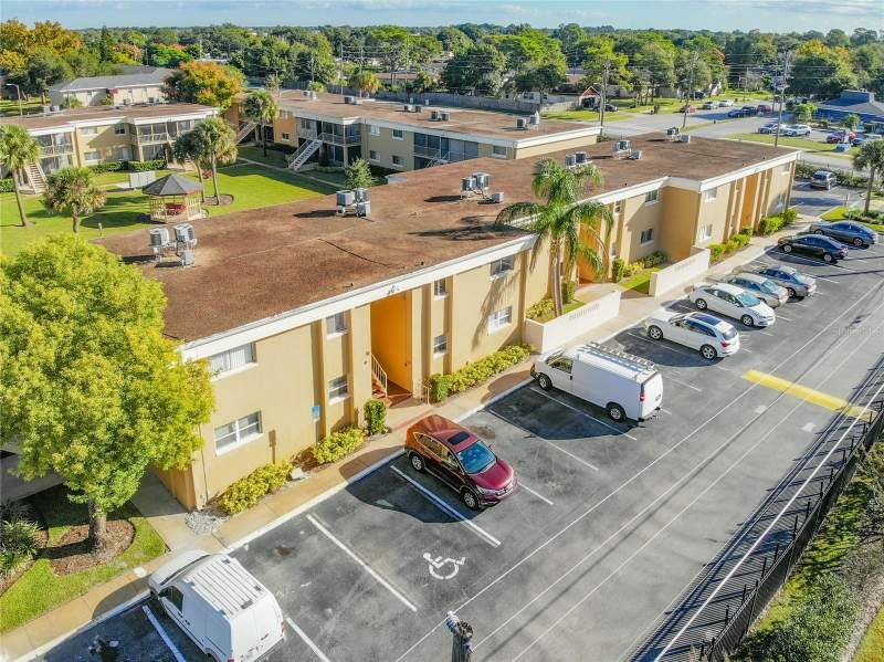 2 bedroom Condominium at 1000 Lake Of The Woods Boulevard #202H, Ashwood Condo, Fern Park — photo 5
