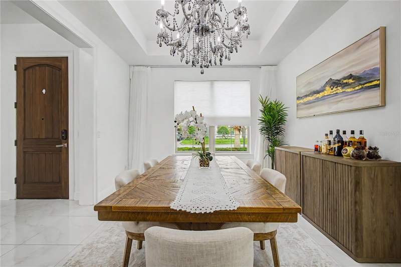 6 bedroom Single Family Residence at 11768 Hampstead Street, Enclave, Windermere — photo 5