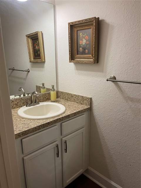 2821 Plymouth Place, Kissimmee FL - photo 8 of 21