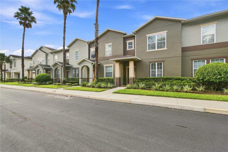 3 bedroom Townhouse at 829 Belles Ferry Loop, Savannah Park, Sanford — photo 2
