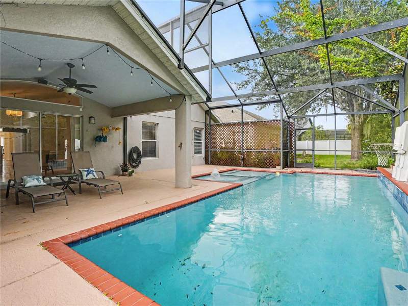 4 bedroom Single Family Residence at 5437 Florence Harbor Drive, Vista Lakes Vlgs N-8 & N-9, Orlando — photo 2