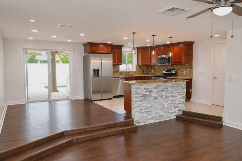 3 bedroom Single Family Residence at 6012 12TH AVENUE, HOLIDAY GARDENS ESTATES, NEW PORT RICHEY — photo 4