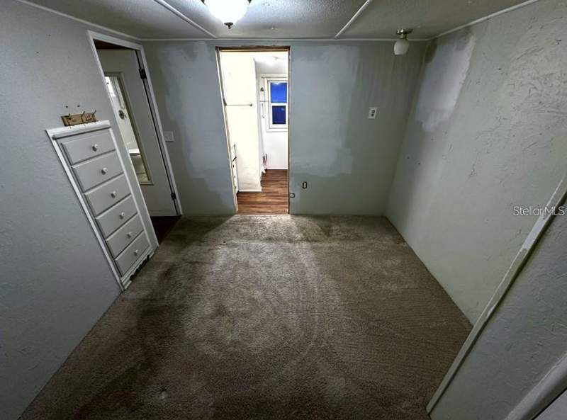 2 bedroom Mobile Home at 120 Oriole Road, Ranch Mobile, Clearwater — photo 4