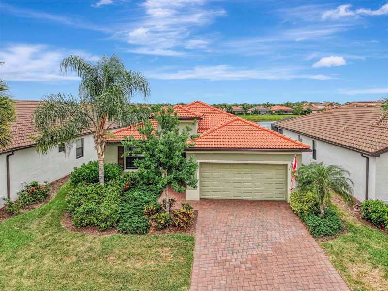3 bedroom Single Family Residence at 9903 Wingood Drive, Watercrest Un 2, Venice — photo 1