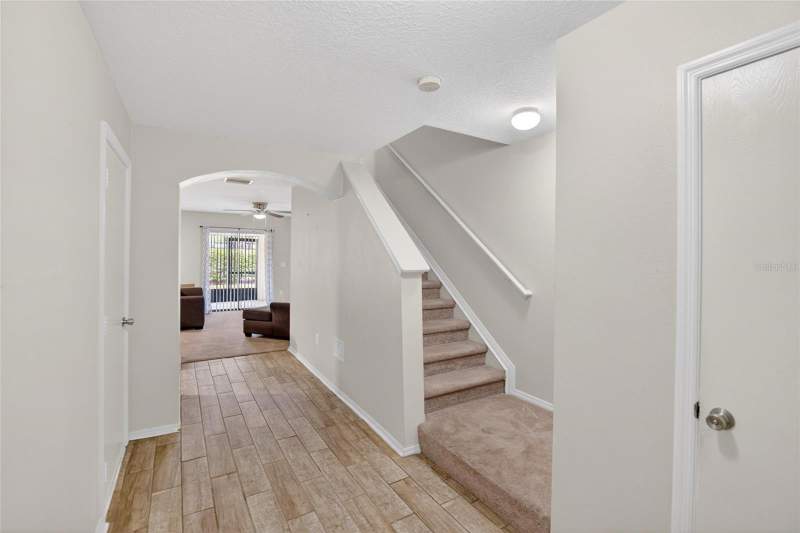 3 bedroom Townhouse at 2605 Oleander Lakes Drive, Edgewater At Lake Brandon, Brandon — photo 3