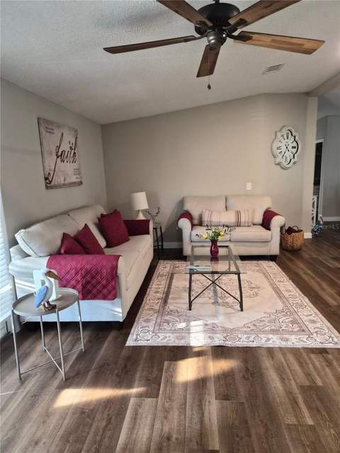 508 Saint Andrews Boulevard, Lady Lake FL - photo 13 of 37
