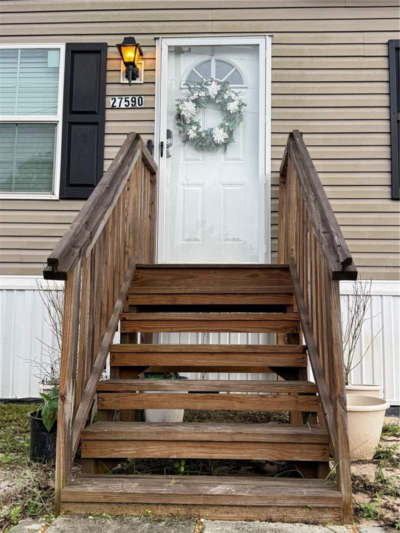 4 bedroom Manufactured Home at 27590 County Road 42, Lakeview Park, Paisley — photo 3