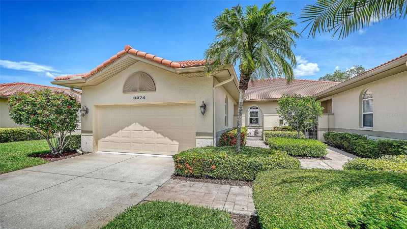 2 bedroom Villa at 3374 W Chelmsford Court #9, Chelmsford Close - The Meadows, Sarasota — photo 1