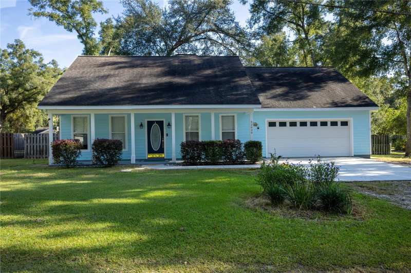 3 bedroom Single Family Residence at 23830 NW 182nd Place, D E Whetstone Addn-H Spgs, High Springs — photo 1