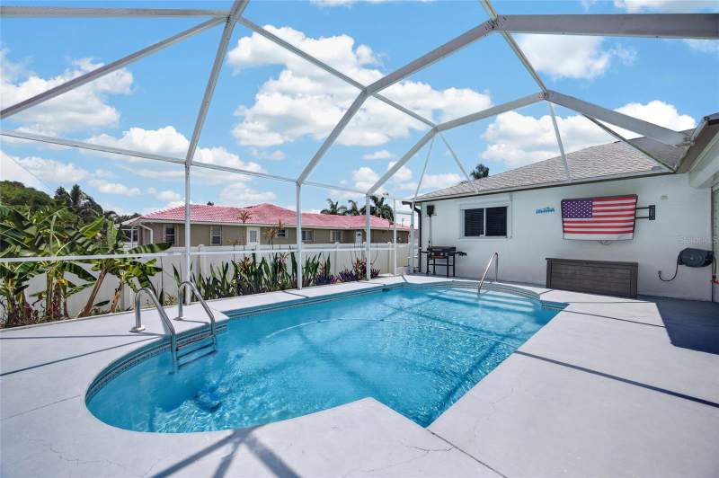 3 bedroom Single Family Residence at 1821 SW 22nd Terrace, Cape Coral, Cape Coral — photo 3