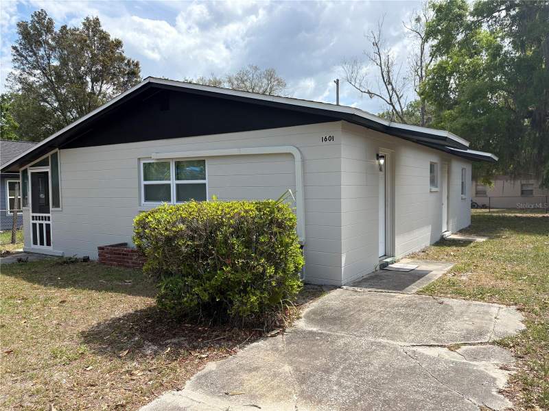 Lincoln Estates