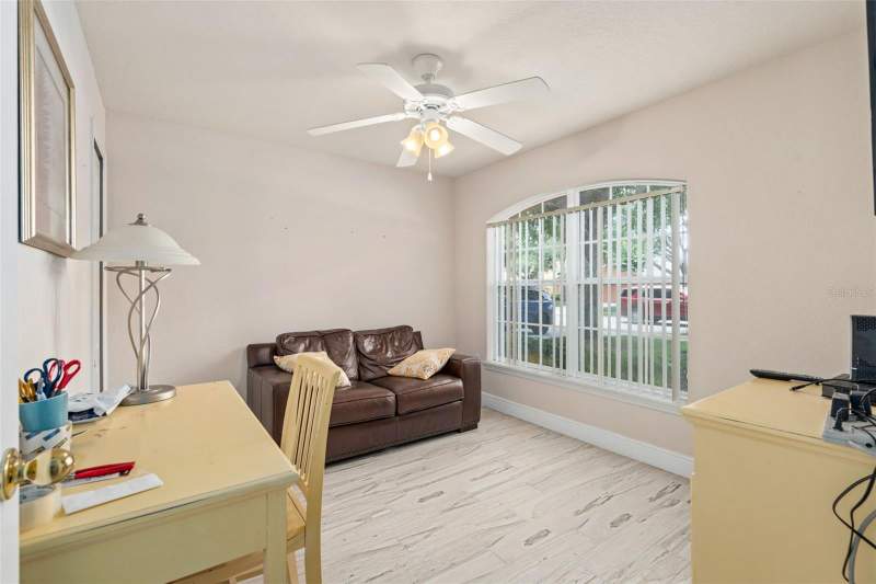 5 bedroom Single Family Residence at 17650 Woodcrest Way, Silver Creek Sub, Clermont — photo 5