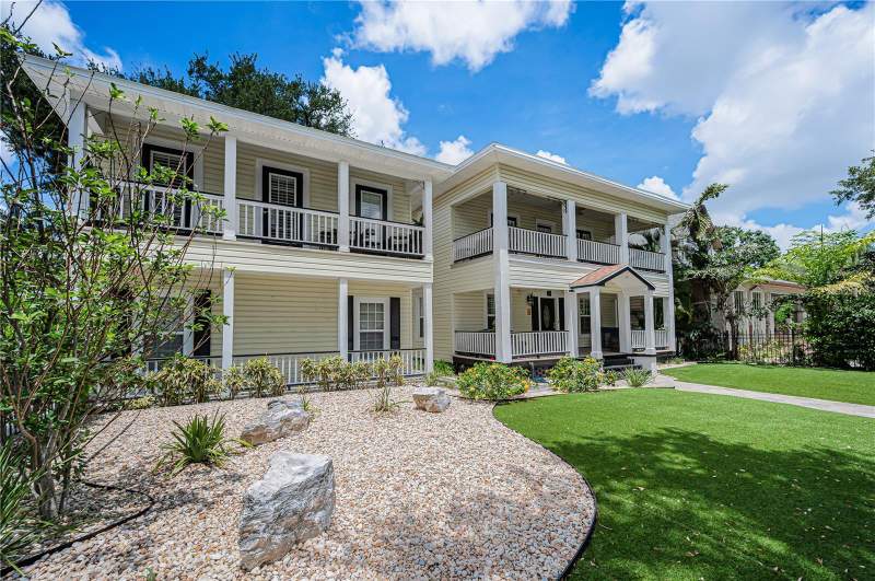 6 bedroom Single Family Residence at 732 NE Oak Street, Bay Shore Rev, St Petersburg — photo 4