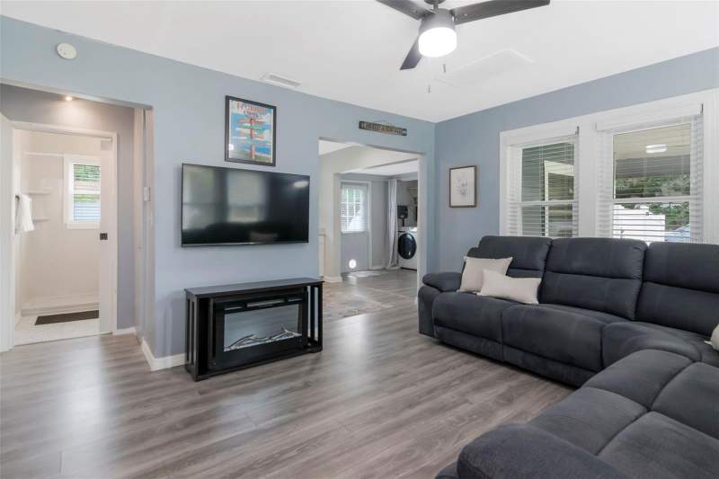 2 bedroom Single Family Residence at 1716 W Sitka Street, Almima, Tampa — photo 5
