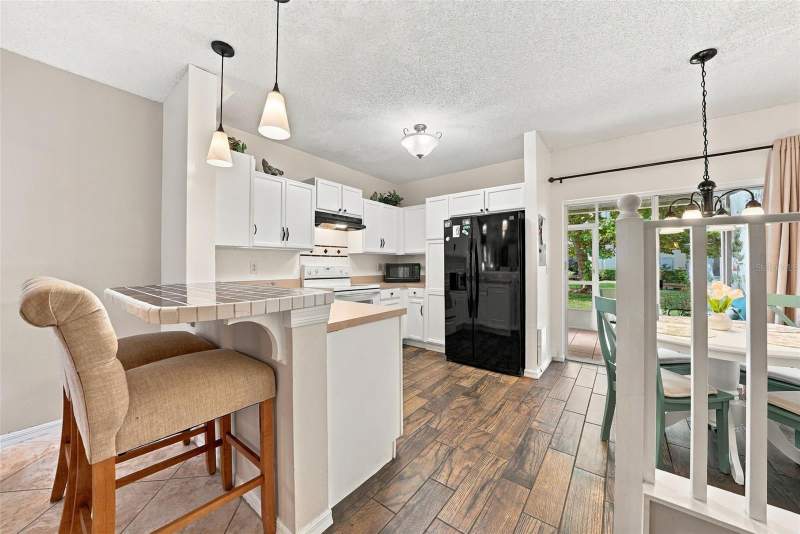 3 bedroom Townhouse at 10429 Heron Lake Drive, Osprey Run Townhomes Phase 2, Riverview — photo 3