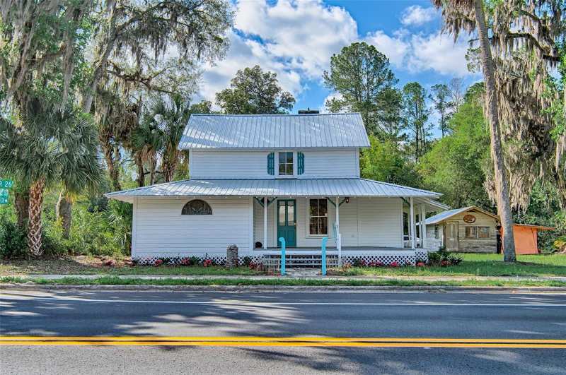 4 bedroom Single Family Residence at 25415 NE State Road 26, Melrose, Melrose — photo 1