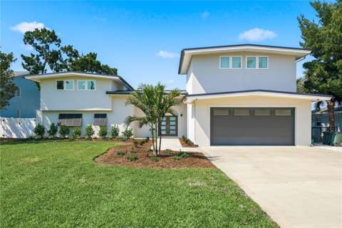 915 Bayshore Drive, luxury home for sale in Tarpon Springs