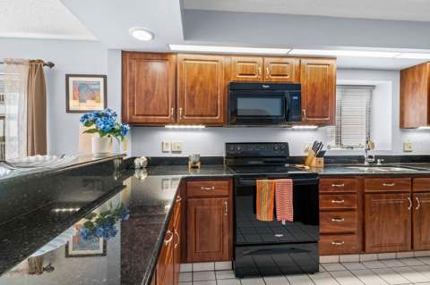 819 Bahia Del Sol Drive #A, Ruskin FL - photo 6 of 6