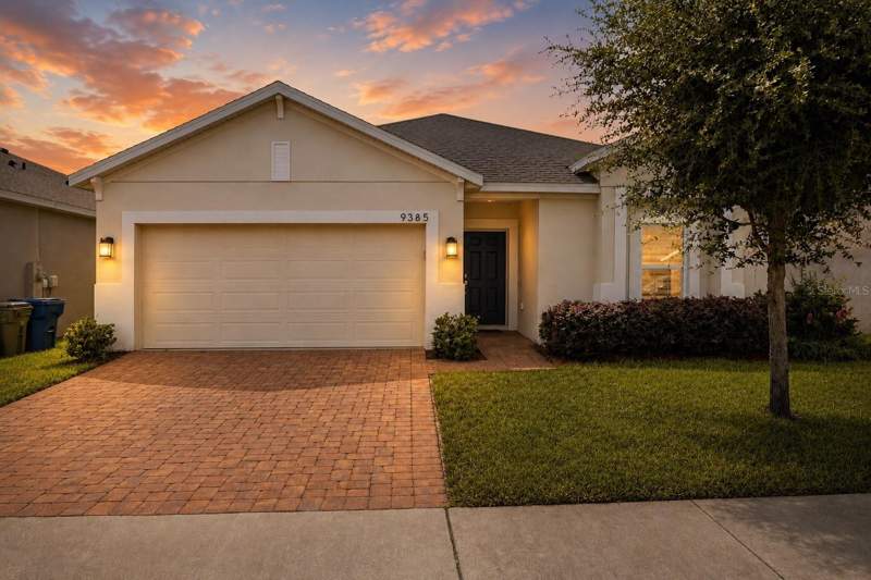 4 bedroom Single Family Residence at 9385 La Salle Street, Cypress Oaks Ph Ill A Rep, Groveland — photo 2