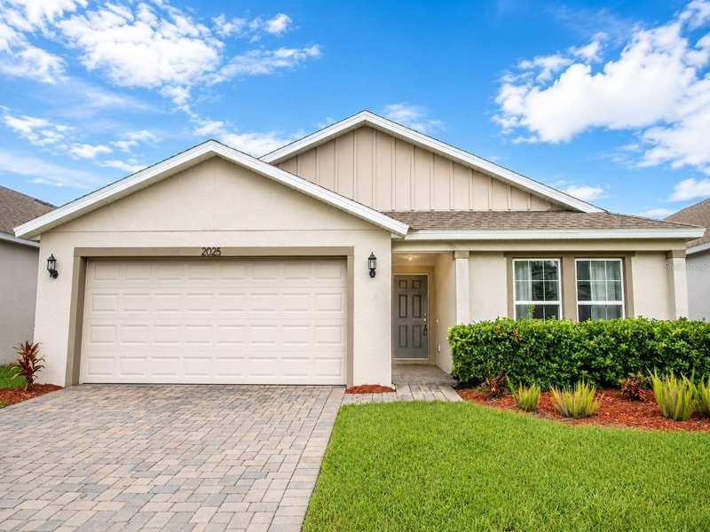 4 bedroom Single Family Residence at 2025 Havasu Falls Avenue, Lakewood Park, Deland — photo 1