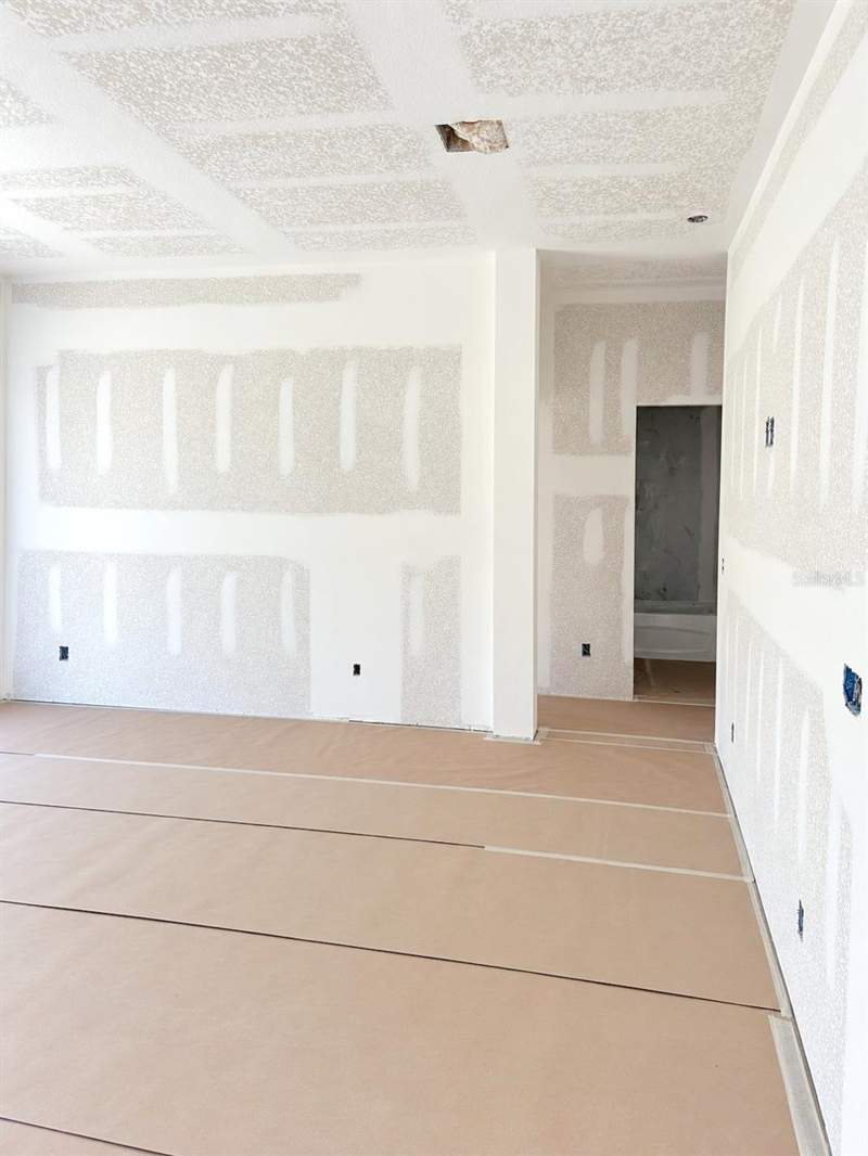 4 bedroom Single Family Residence at 23439 Corinne Avenue, Port Charlotte Sec 013, Port Charlotte — photo 4