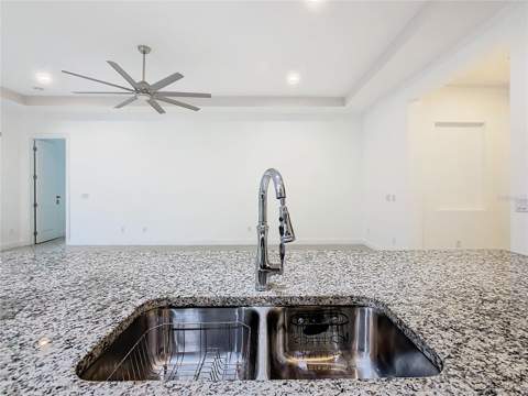 8325 Topsail Place, Winter Garden FL - photo 13 of 73