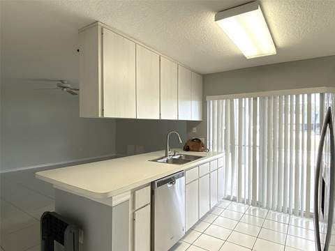 1129 Apple Terrace, Leesburg FL - photo 9 of 25