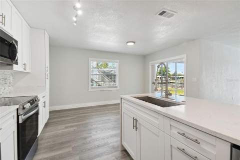 4482 Kingston Drive, Hernando Beach FL - photo 18 of 61
