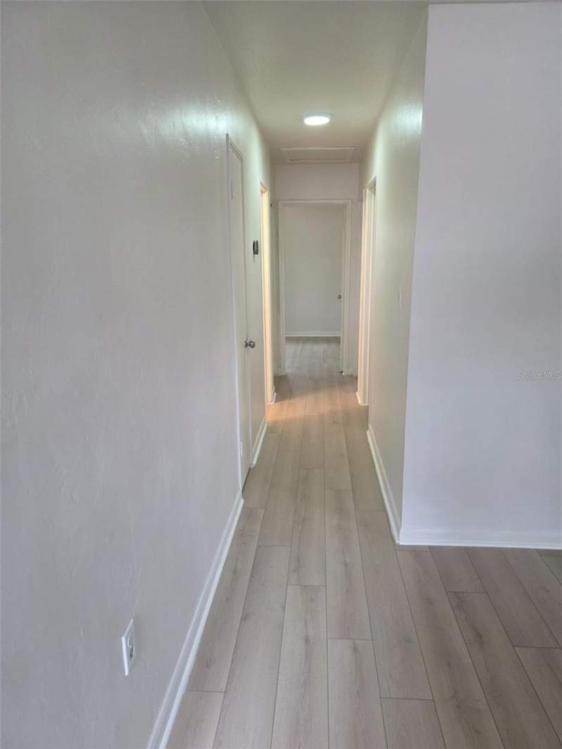 3 bedroom Single Family Residence at 2103 N Harold Avenue, Lincoln Gardens, Tampa — photo 5