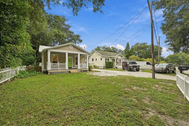 2 bedroom Single Family Residence at 1242 New York Avenue, Dunedin, Dunedin — photo 2