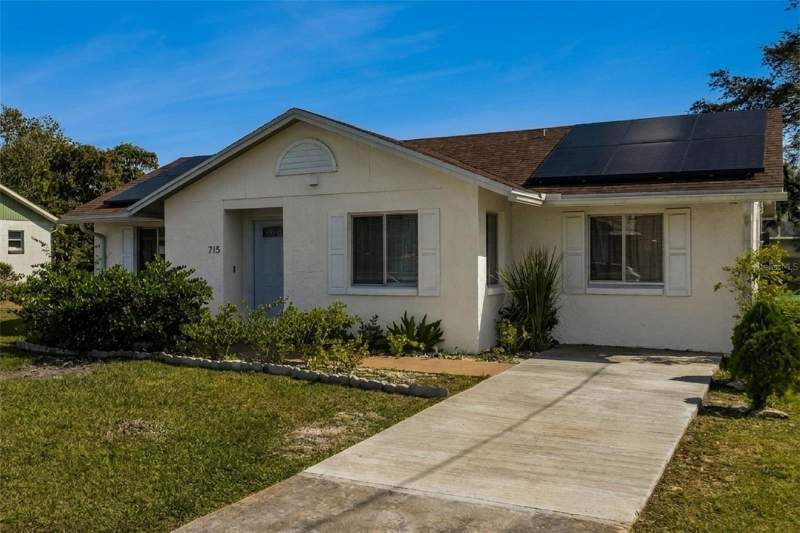 3 bedroom Single Family Residence at 713 Goldcoast Drive, Deltona Lakes Unit 07, Deltona — photo 3