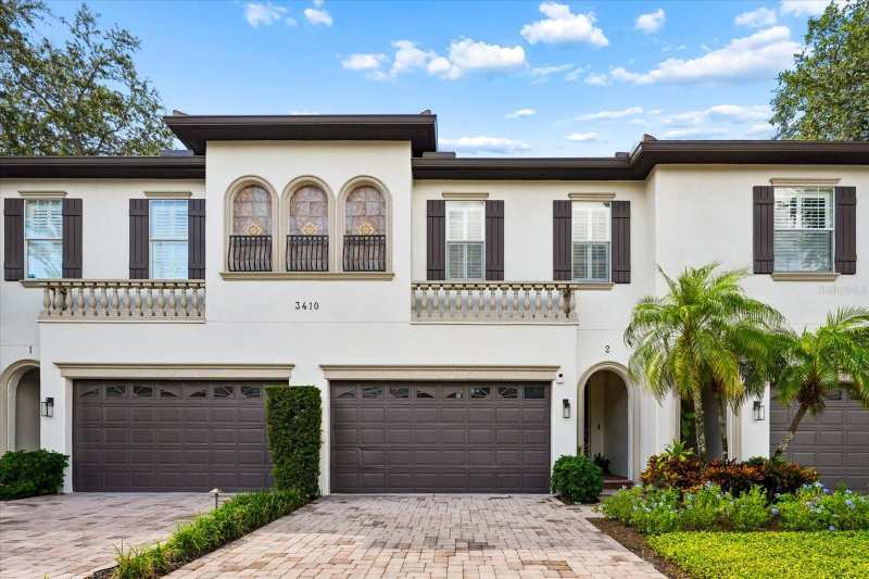 3 bedroom Townhouse at 3410 W Barcelona Street #2, Barcelona Twnhs, Tampa — photo 1