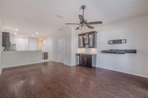 4734 White Sanderling Ct Court, Tampa FL - photo 7 of 41