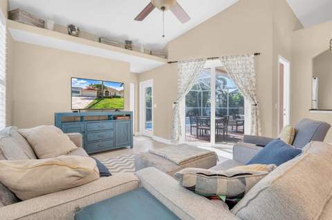 906 Landmark Circle, Tierra Verde FL - photo 7 of 47