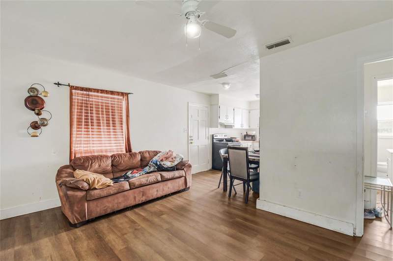2 bedroom Single Family Residence at 4135 RALEIGH STREET, LAKE MANN SHORES, ORLANDO — photo 4