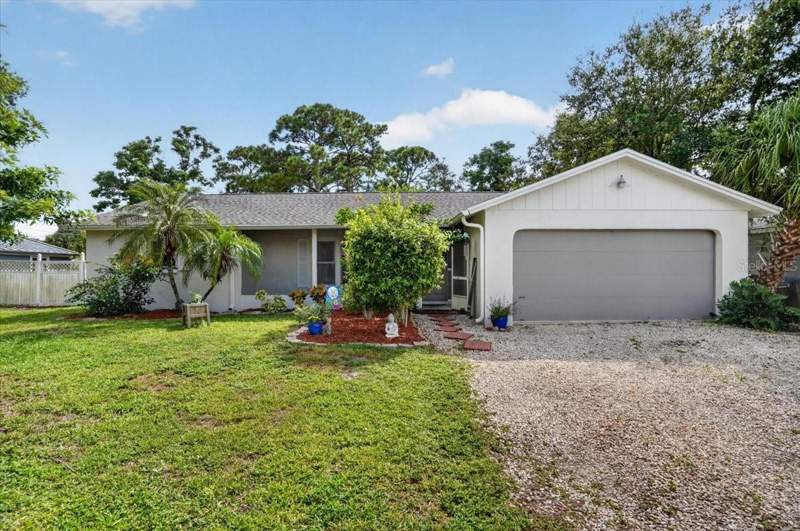 3 bedroom Single Family Residence at 1870 Mova Street, Gibson Bessie P Sub, Sarasota — photo 2
