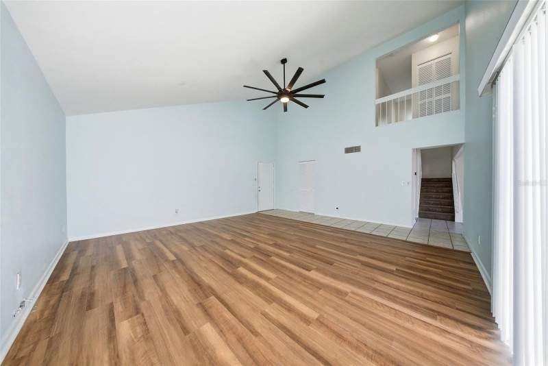 3 bedroom Townhouse at 2617 Barksdale Court, Winding Wood Condo, Clearwater — photo 5