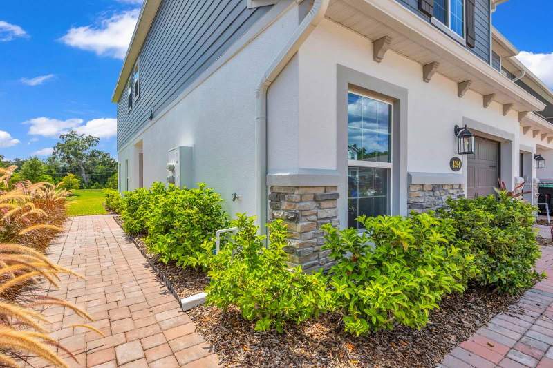 4 bedroom Townhouse at 4394 Campsite Loop, Tyson Ranch Twnhms, Orlando — photo 5