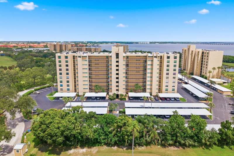 2 bedroom Condominium at 2621 Cove Cay Drive #203, Cove Cay 26-21 Village II, Clearwater — photo 1
