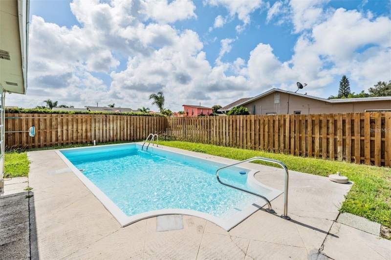 3 bedroom Single Family Residence at 11440 130TH AVENUE, ORANGEWOOD ESTATES SUB, LARGO — photo 3