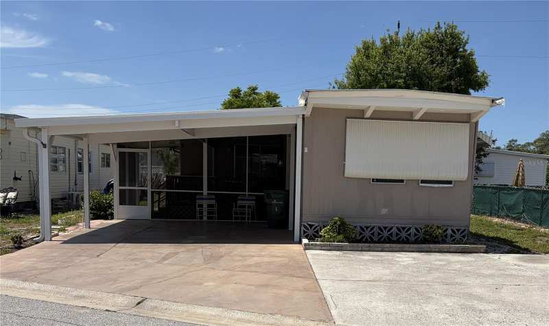 2 bedroom Mobile Home at 4819 Sea Island Avenue, Tri-Par Estates, Sarasota — photo 1