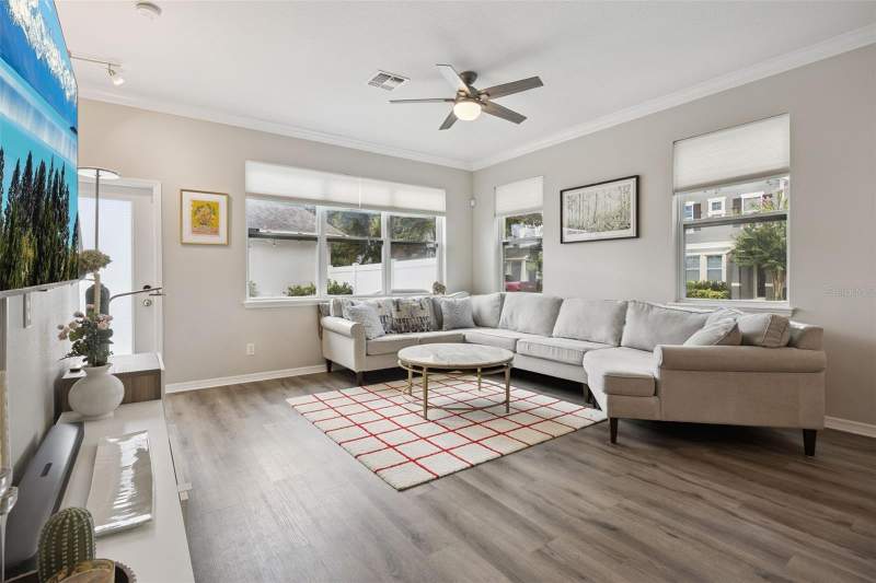 3 bedroom Townhouse at 12303 Langstaff Drive, Lakes/Windermere Lake Reams Twnh, Windermere — photo 3