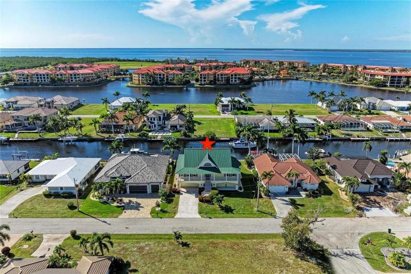 3 bedroom Single Family Residence at 2839 Coral Way, Punta Gorda Isles Sec 2, Punta Gorda — photo 2