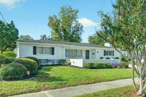 521 S Larry Circle, $300k–$500k for sale in Brandon