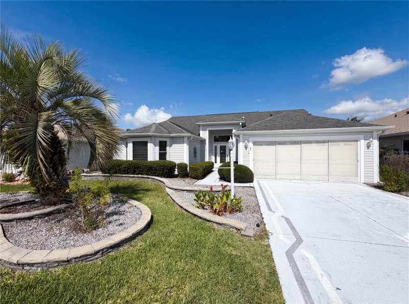 3 bedroom Single Family Residence at 1422 Segovia Place, Villages Of Sumter, The Villages — photo 1