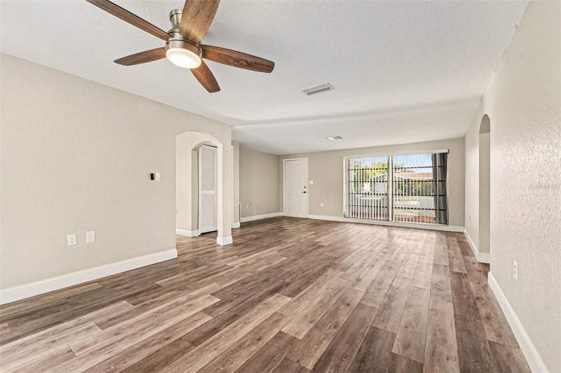 3 bedroom Single Family Residence at 3207 Salisbury Drive, Holiday Lake Estates, Holiday — photo 3