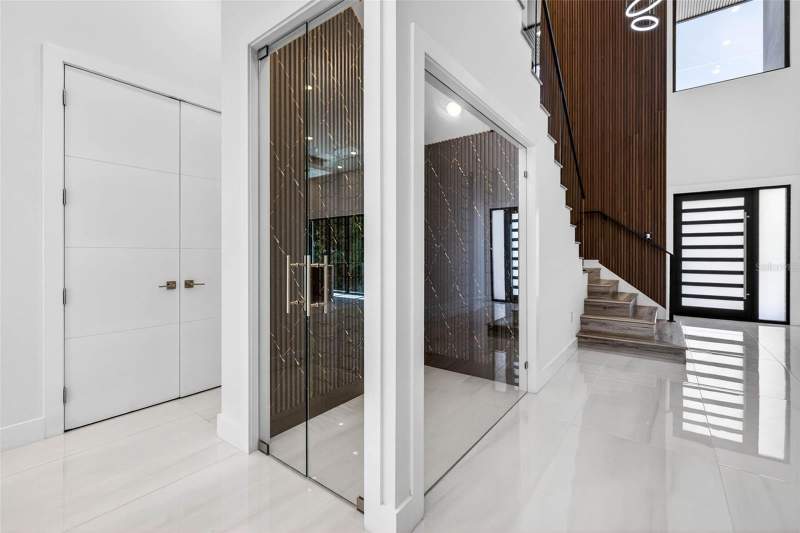 4 bedroom Single Family Residence at 4426 W Euclid Avenue, Bel Mar Unit 3, Tampa — photo 5