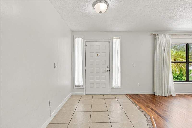3 bedroom Single Family Residence at 1507 Poinsettia Avenue, Clarks H L Sub 2, Tarpon Springs — photo 5