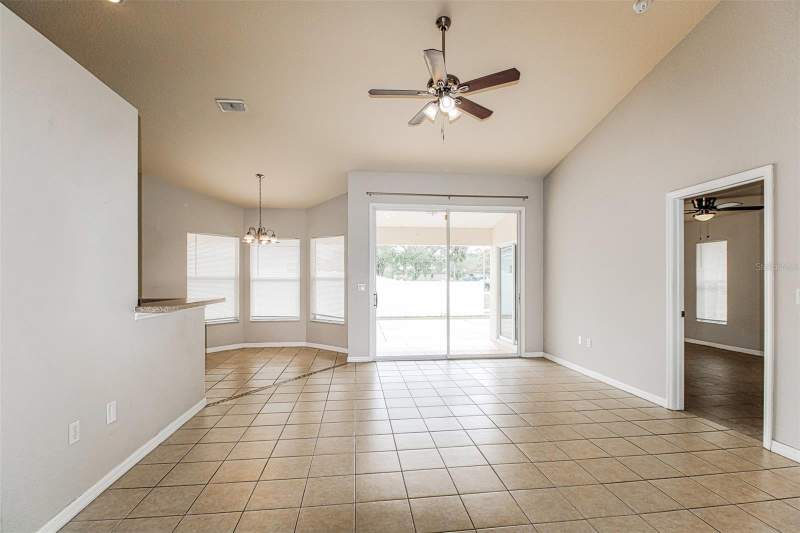 3 bedroom Single Family Residence at 3428 Tomahawk Avenue, Weeki Wachee Woodlands, Spring Hill — photo 3