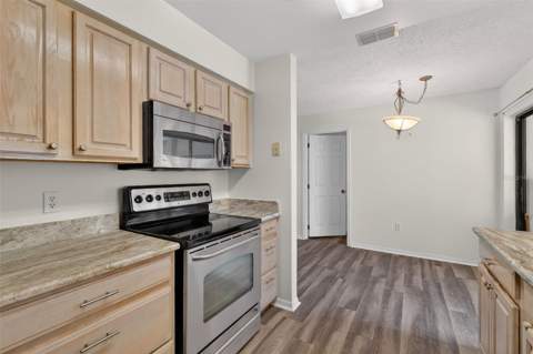 12520 Orangewood Court, Tavares FL - photo 10 of 23